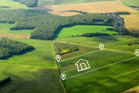 Rachat des parcelles agricoles et fermes avec documentation